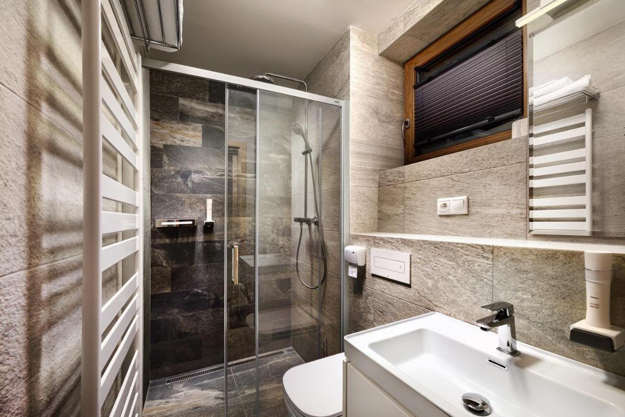 Chalets Mineralia เดมานอฟสกา โดลินา ภายนอก รูปภาพ